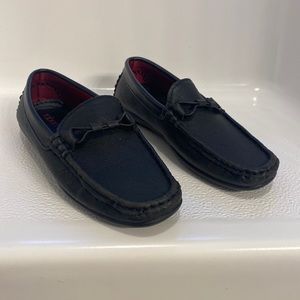 Boys slip on black dress shoe